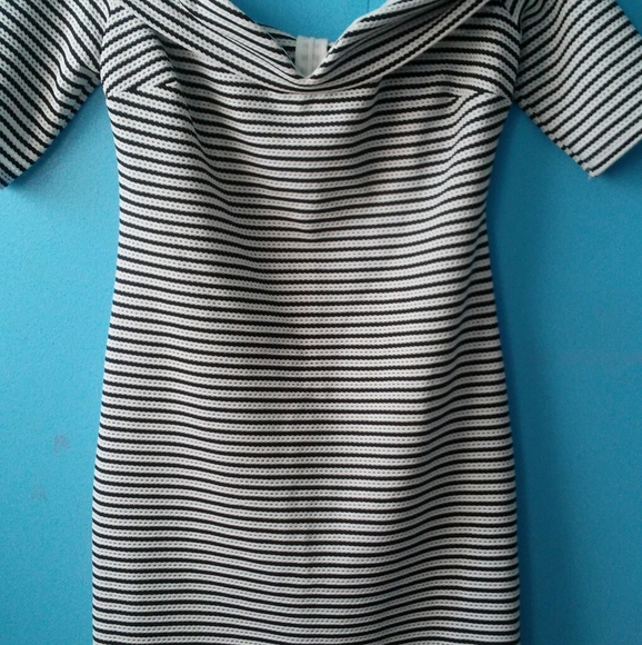 Guess dress - Picture 6 of 6